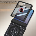 Close-up schematic of anti-peeping tempered glass screen protector on Samsung Galaxy Z Flip case blocking side angle visibility.